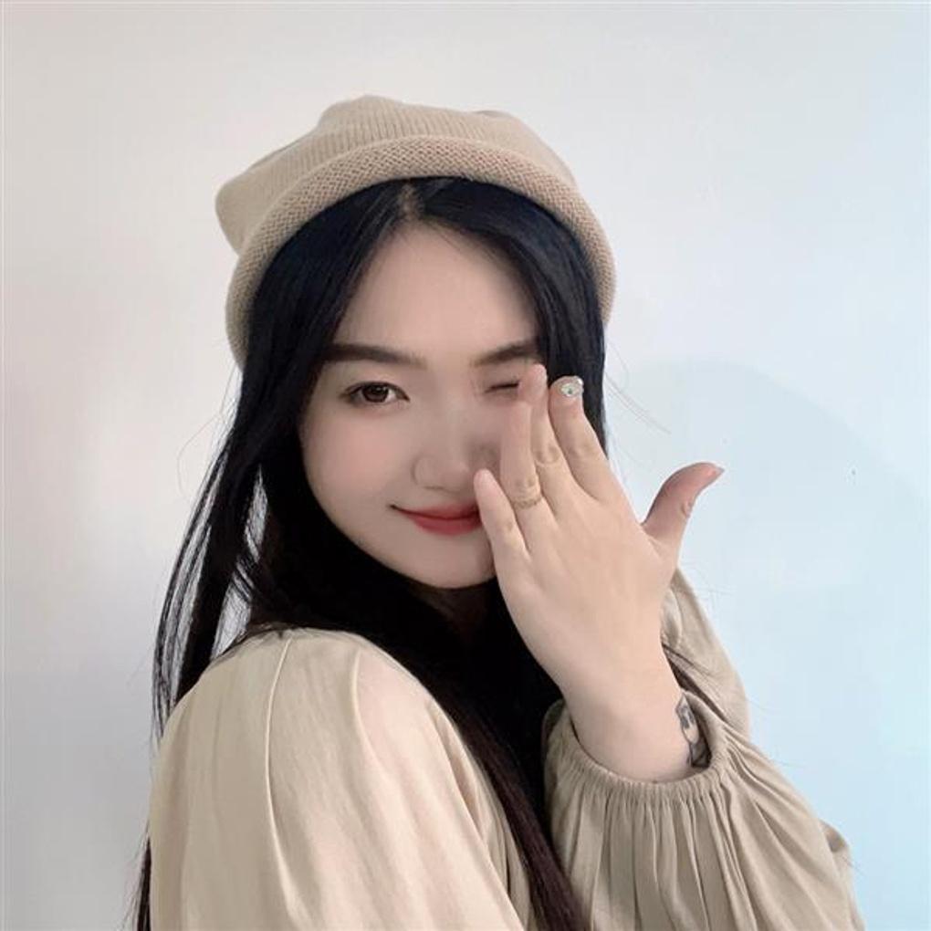 Roll-up String Knit Beanie (Brown)