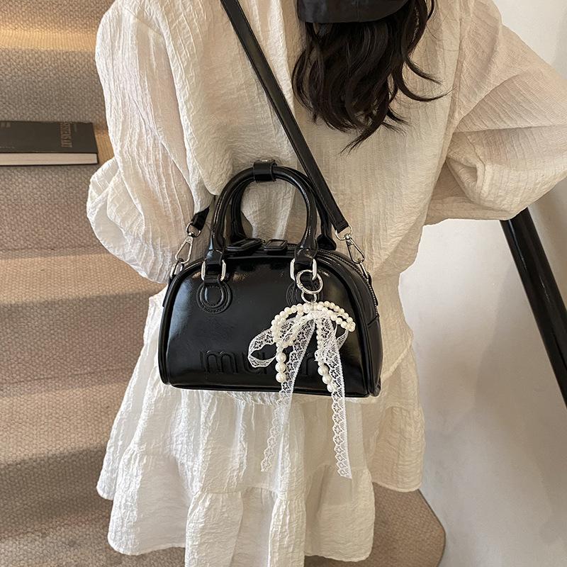 Премиальная нишевая сумка женская весна и лето 2025 новая модная на плечо сумка-мессенджер повседневная корейская версия портативная сумка-подушка