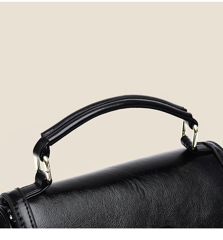 2025 Korean Trend Versatile Small Square Ladies' Shoulder Bag