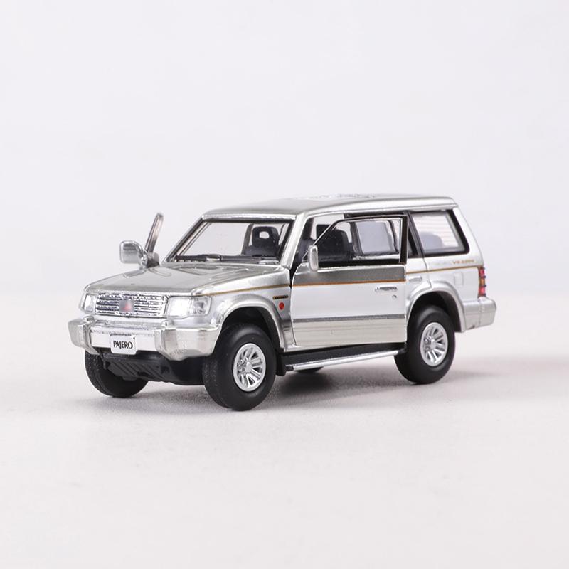 Бм 1:64 Pajero Super Exceed Металлическая модель автомобиля