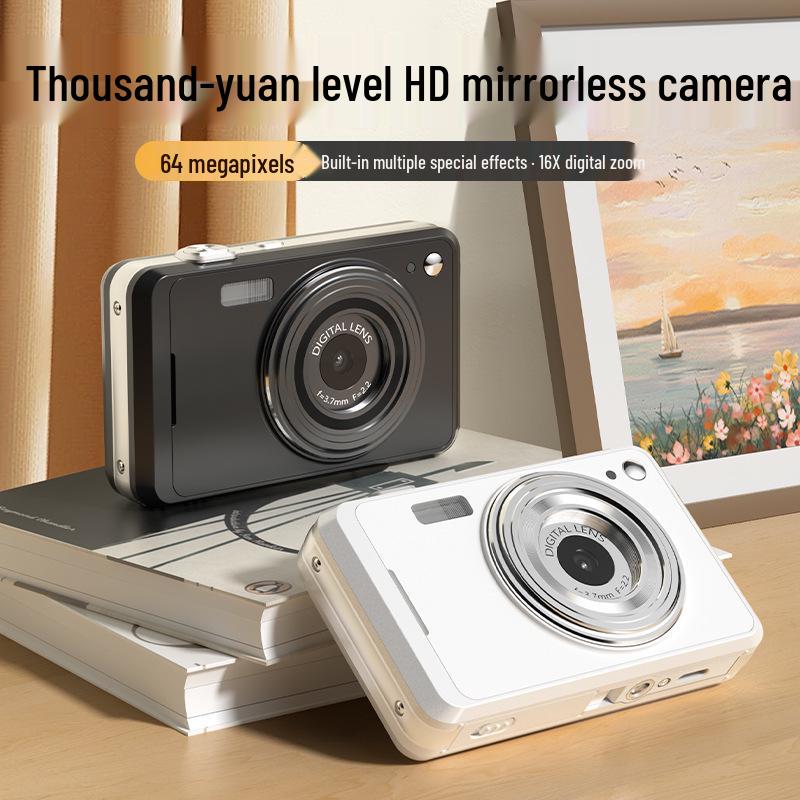 Retro Card-Sized HD CCD Camera for Students and Travel Photography