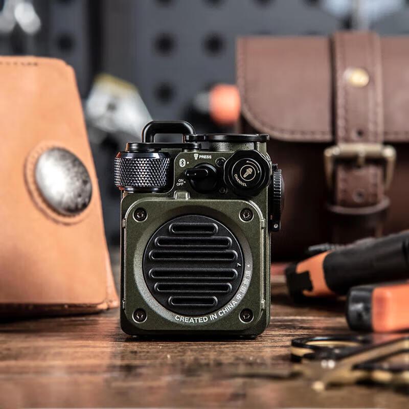 Mowang MW-PVX Wild Mini Portable Outdoor Bluetooth Speaker