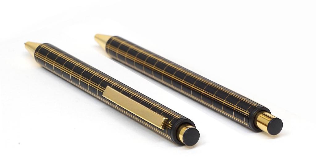 Slim cowhide pencil case red brown set NQ30K thick shaft metal straight knock double anodized lattice ballpoint pen black ASCR-NQ30KB-B