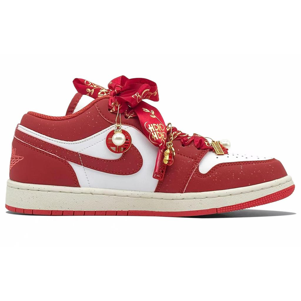 Jordan Air Jordan 1 Crimson Gold Wedding Shoes Cushioning, Wear Resistant Low top Vintage Basketball Shoes Women's Red FJ3465-160(Team1321-SBOX)