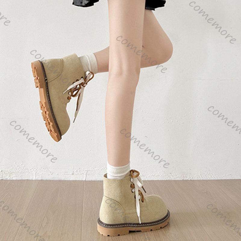 Модная обувь Comemore Ретро ботинки на плоской подошве для женщин Замшевые на шнуровке Мода 2025 Осенняя обувь Готика Однотонные Челси Круглый носок Женские ботильоны