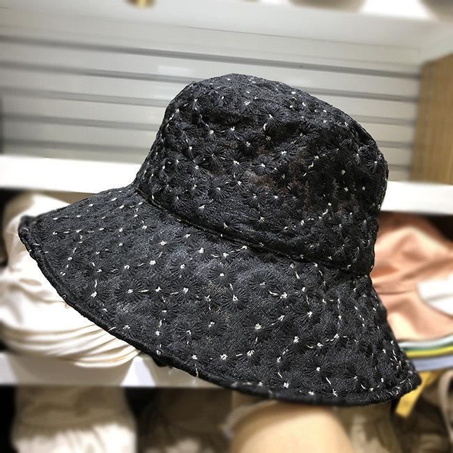 Japanese Daisy Embroidered Fisherman Hat Unisex Thin Summer Korean Style Mesh Bucket Hat for Spring