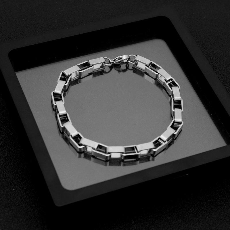 Персонализированный браслет из титановой стали для мальчиков: Стильная, прочная коробочная цепочка - модный унисекс-дизайн, который не тускнеет