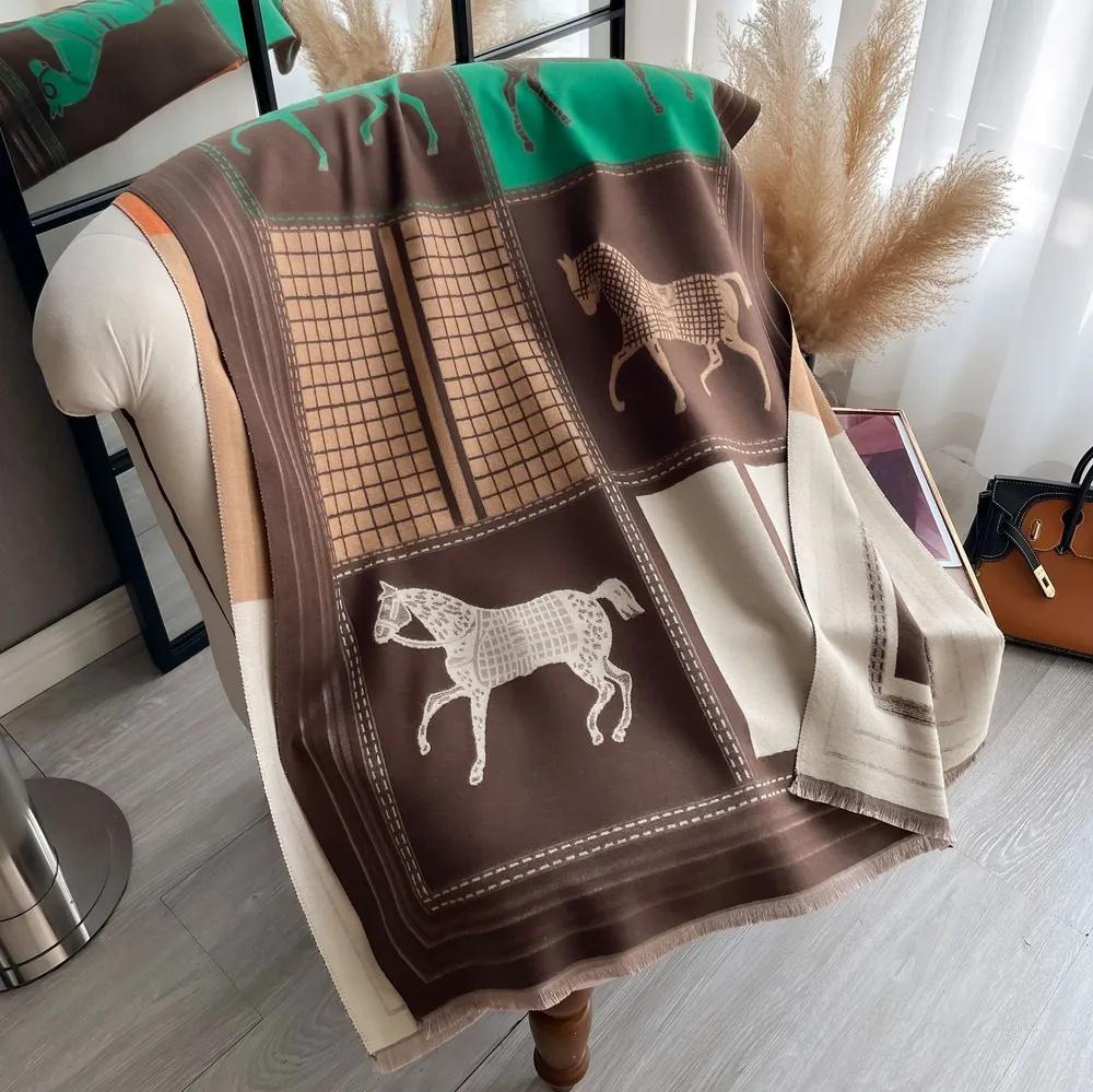 Color Block Horse Collision Fashionable And Atmospheric Ladies' Imitation Cashmere Warm Scarf Shawl Neck