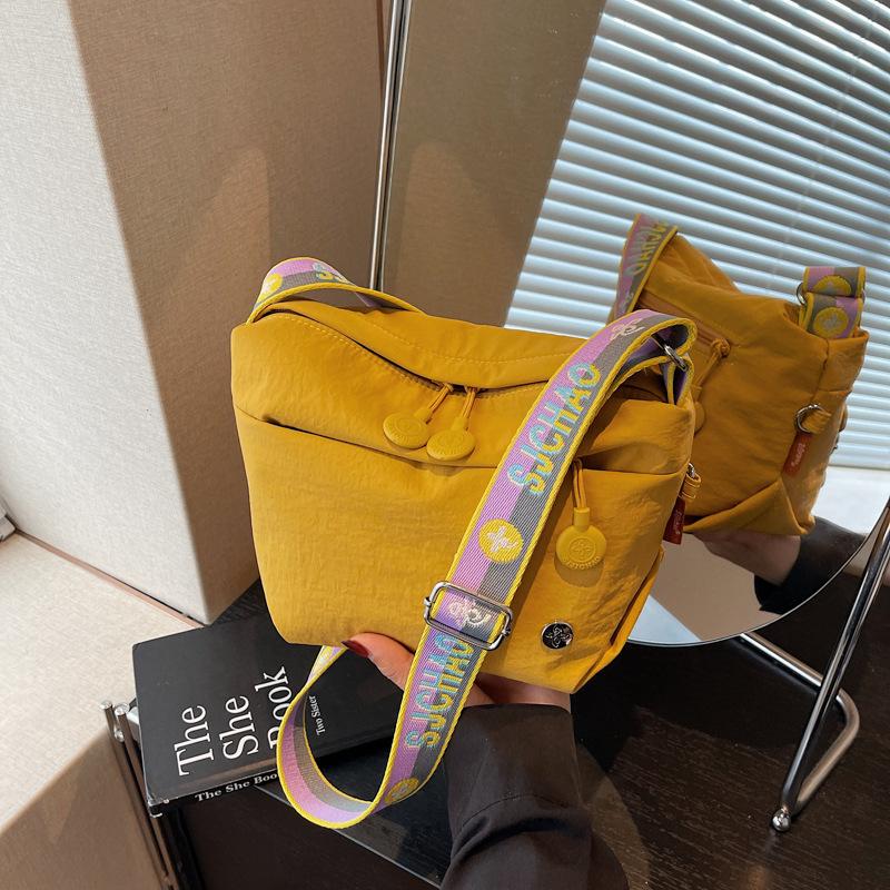 Сегодняшняя нишевая популярная маленькая женская новая летняя повседневная простая наплечная сумка-мессенджер сумка-пельмень