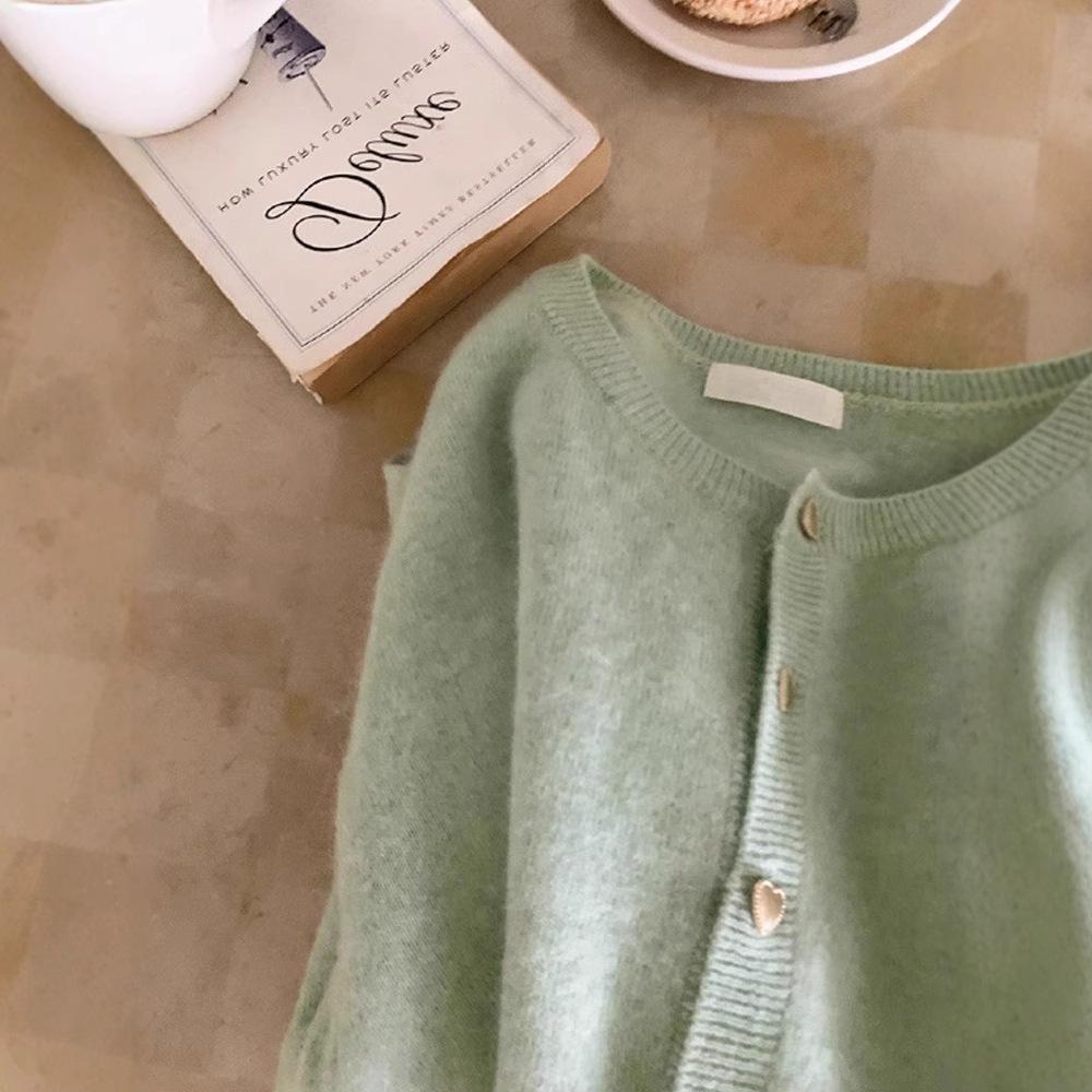 Soft waxy love button knitted cardigan women's autumn and winter gentle top small fragrant wind crew neck sweater short coat