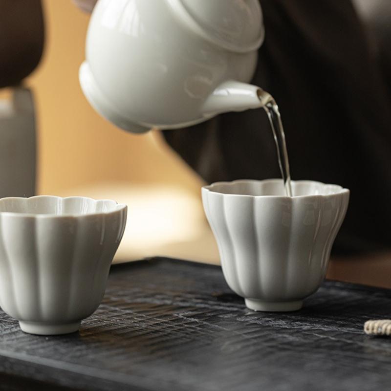 Антикварная простая белая чашка для чая «Лотос», чашка для дегустации аромата «Пепел древнего растения», бытовая, для чайной церемонии, ремесло, основная одинарная чашка, керамическая чайная
