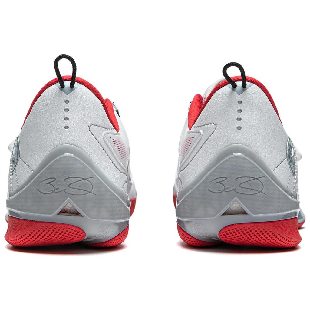 Баскетбольные кроссовки Li Ning Wade 808 4 Ultra Мужские Низкие Стандартные Белые ABAU031-9