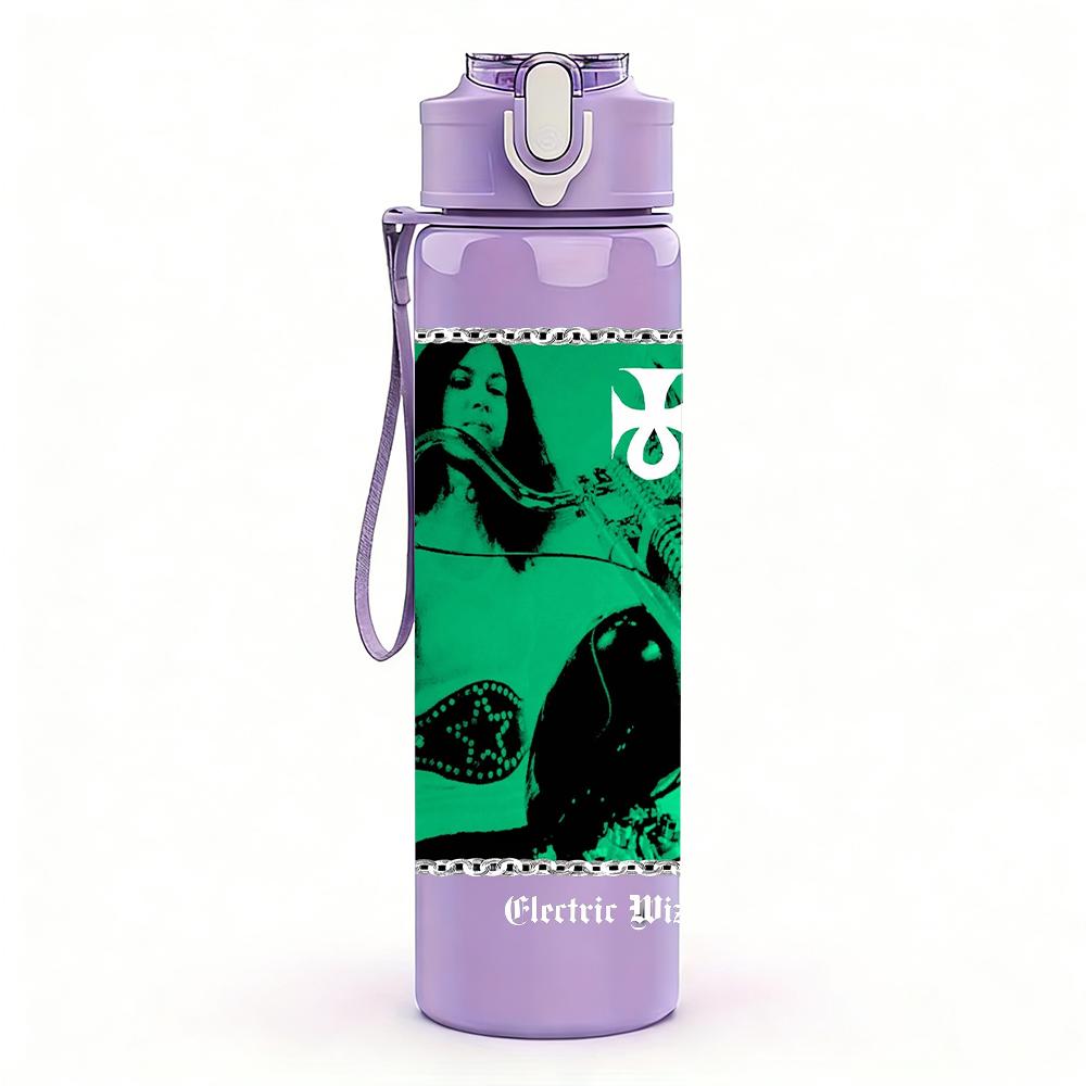1PC Green Alien Square Minimalist Graphic Print 750ml Portable Sports Water Bottle Leakproof Gym Outdoor Travel Drink Cup