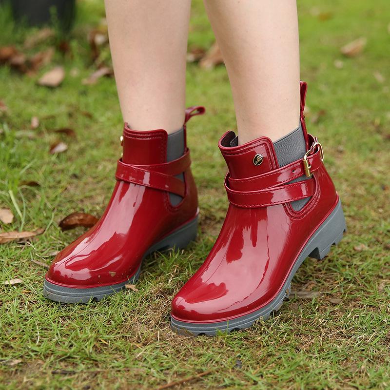 Women's Fashion Rainboots Waterproof Shoes Woman Mud Water Shoes Rubber Lace Up PVC Ankle Boots Sewing Rain Boots Plus Size