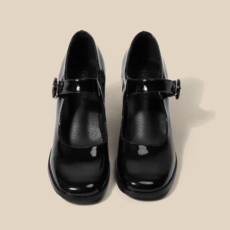 2025 New Mary Jane Shoes Women's Retro British Style Hepburn Black High Heel One-word Buckle Thick Heel Square Head Single Shoes Women