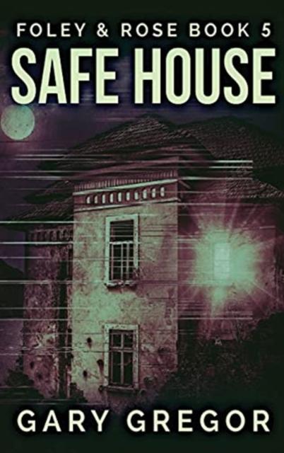Книга Safe House : Large Print Hardcover Edition : 5