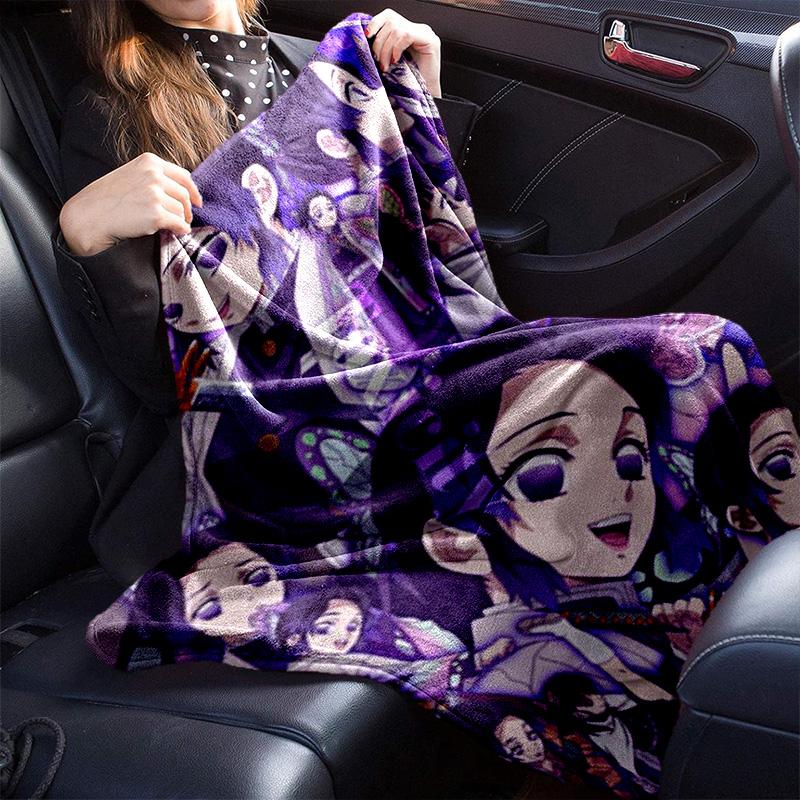 Japanese manga artist Koyoharu Gotouge's Demon Slayer blanket Soft and portable four season home bed, office travel, lunch break, warm blanket K14