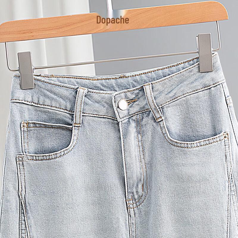 Женские мешковатые джинсы с потертостями и изогнутыми штанинами