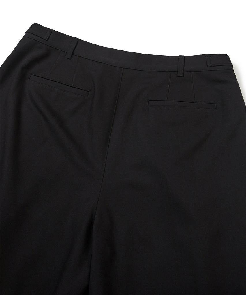 WEST GRAND BOULEVARD Libre Wide Two-Tuck Wool Blended Slacks Black