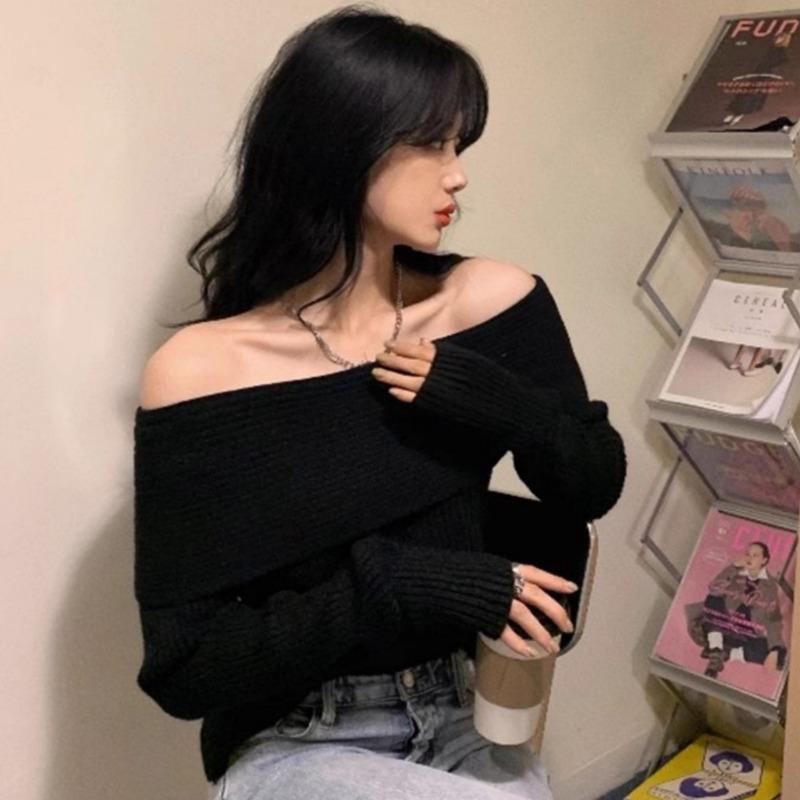 Осенние облегающие сексуальные свитера с открытыми плечами, вязаные свитера для женщин, модные повседневные зимние свитера с разрезом по шее, женские винтажные короткие джемперы, топы 25529