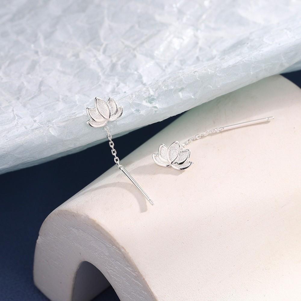 Light Luxury Charm Metal Earrings Elegant Flower Drooping Earring Ladies Accessories