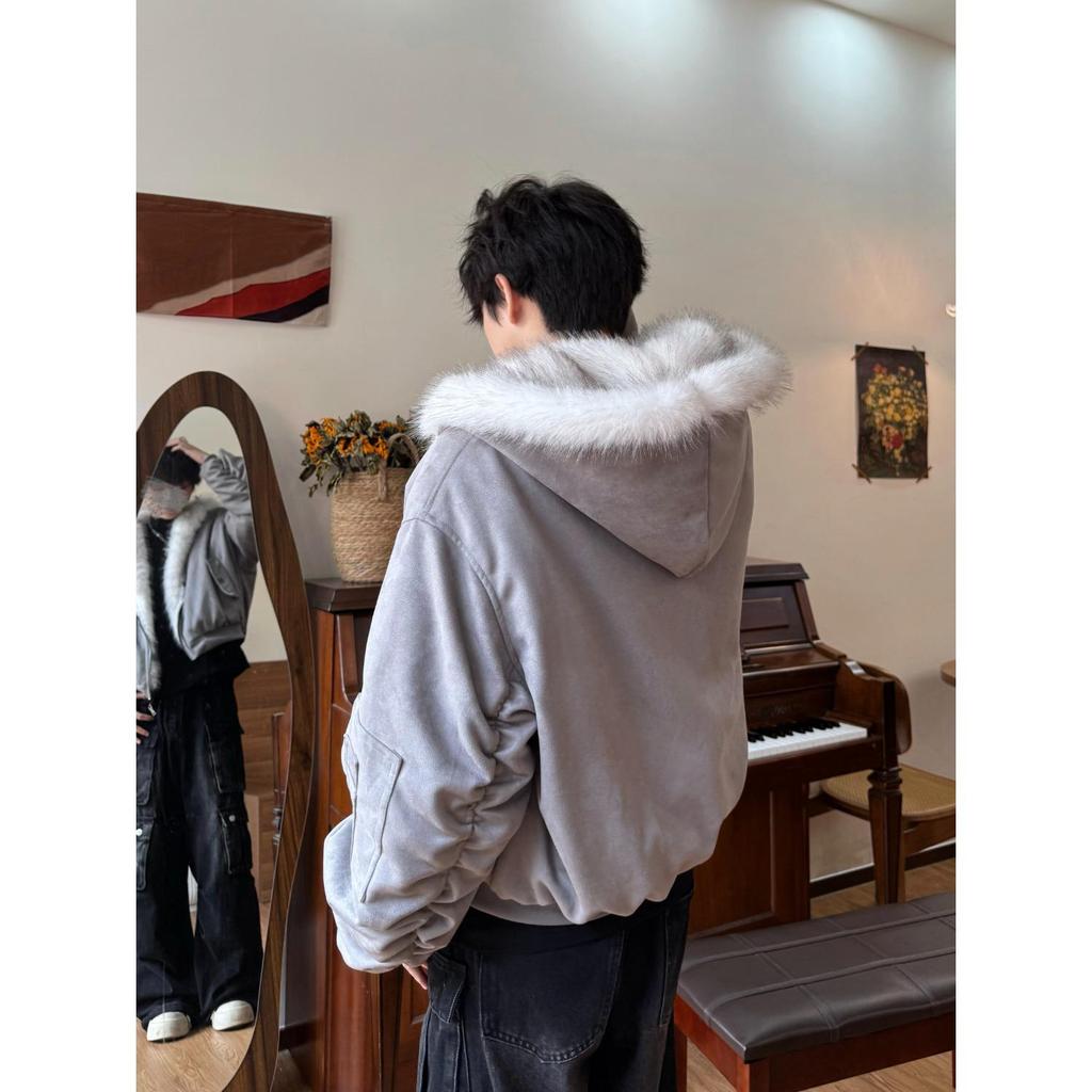 Мужская ретро-куртка из серой замши и велюра с меховым воротником и дизайном золотого орла