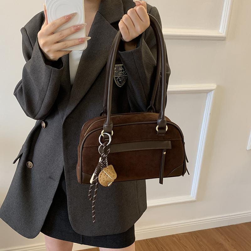 Autumn Retro Suede Portable Bowling Bag Women's 2025 New Niche Underarm Bag Large-capacity Shoulder Bag