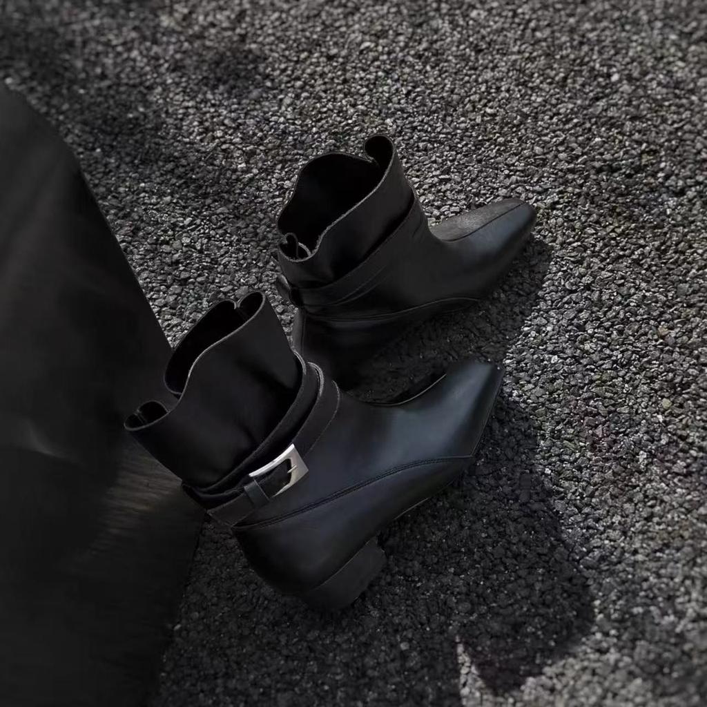 Two Short Boots, Women's Sleeves, Thick Heels, Fashion, Belt Buckle, Fashion, Square Head, Retro Temperament, Martin Boots, British Style Bundle