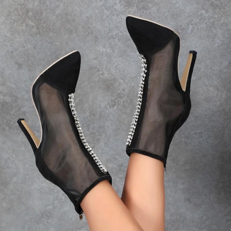 Мода 2024 года, новые весенние и осенние модные туфли с острыми краями из сетки, дышащие, с ромбовидной отделкой сзади, на молнии, повседневные, большие женские туфли на высоком каблуке 35-43