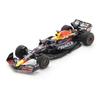 Spark 1/43 Oracle Red Bull Racing RB18 2022 F1 Победитель Гран-при Японии #1 M. Ферстаппен с №1 и табличкой «Чемпион мира»