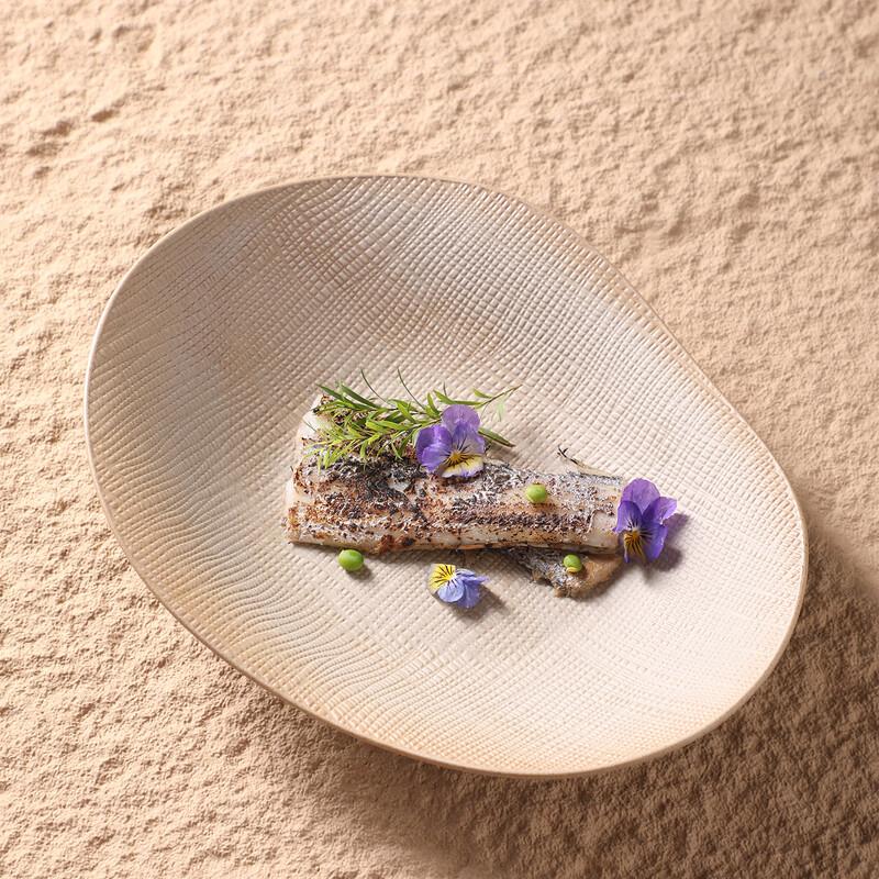 Керамическая тарелка Abay Rustic, 12 дюймов, землисто-желтая, с узором в виде листьев