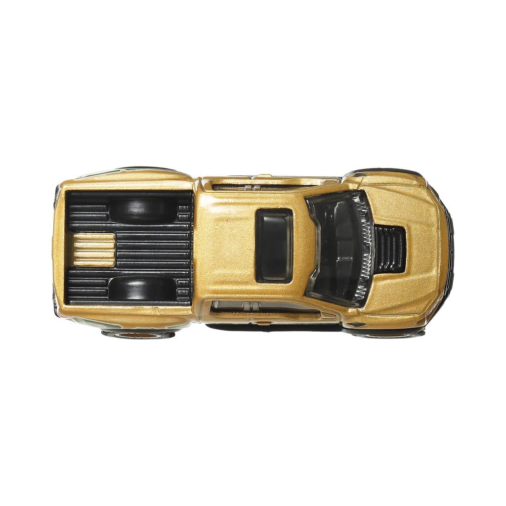 Hot Wheels Car Culture 2017 Ford F150 Raptor Vehicle for Ages 3 and Up Off-Road Toy, Gold, JBK70,