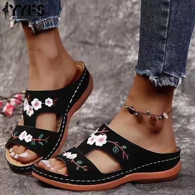 Летние женские сандалии на танкетке Премиум Открытый носок Ортопедические шлепанцы Винтажная Нескользящая кожа Повседневная Вышитая платформа Женская обувь