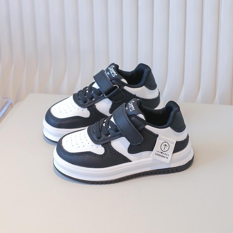Kids Soft Sole Sneakers Boys Girls 2026 Casual White Shoes With Panda Design Low Top Unisex