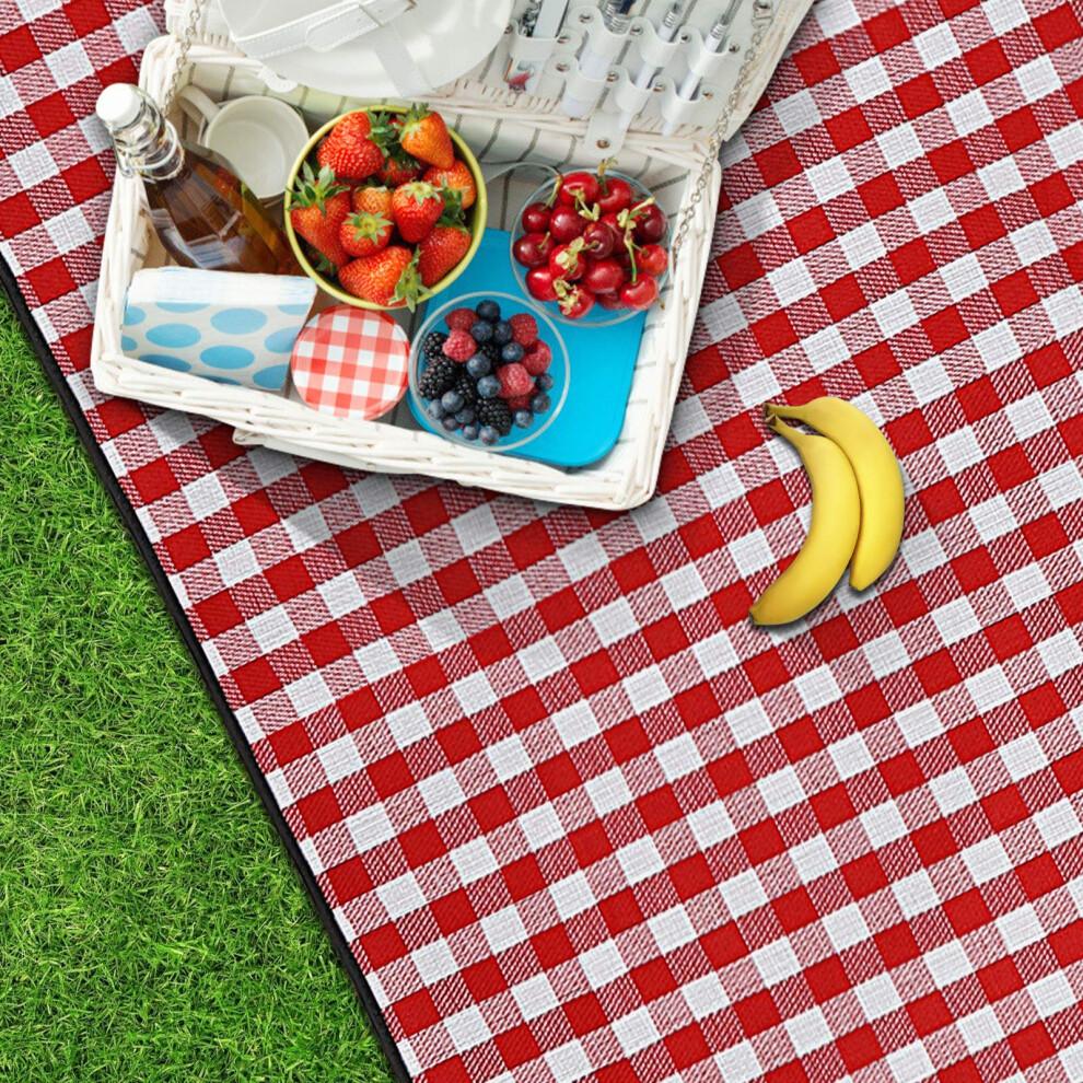 Ben & Bel Water/Sand/Dirt-resistant Picnic Blanket with Shoulder Strap, Outdoor-Ready Red & White Square, 150x200cm XL