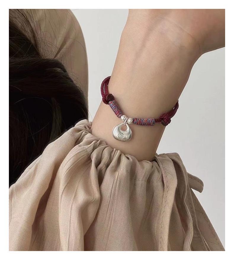 Браслет из красной веревочки на удачу 2025 для женщин и лучших подруг - Шарм в виде слитка из чистого серебра