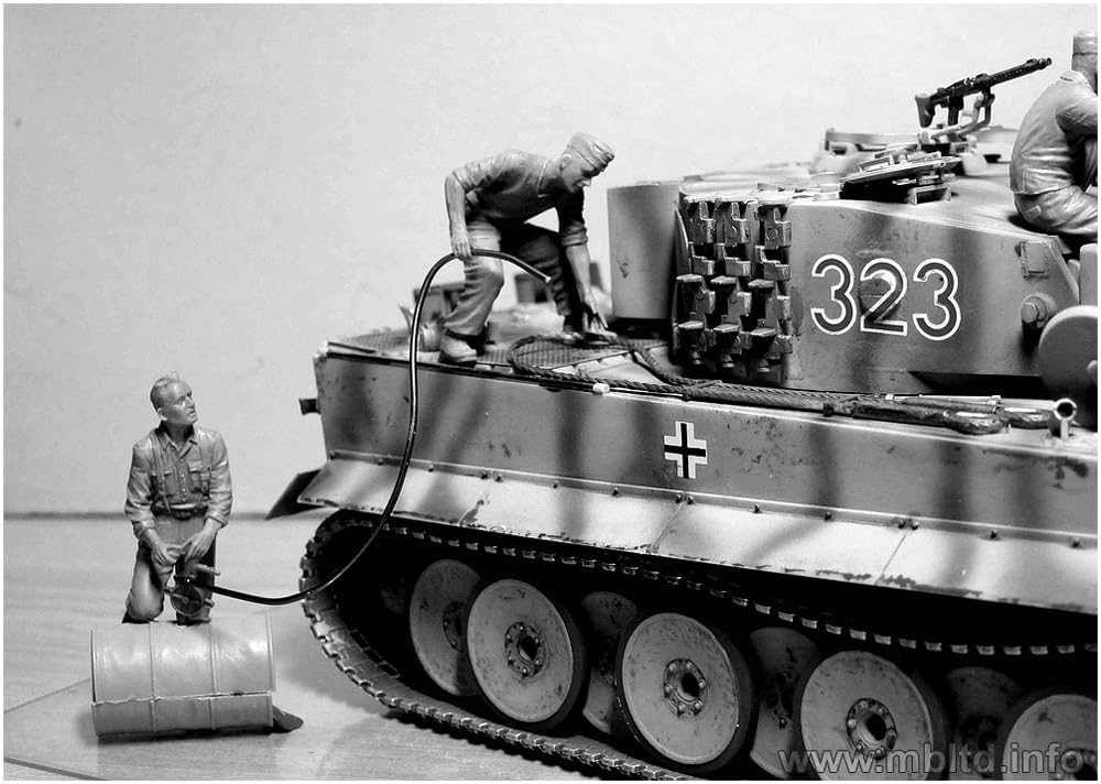 Master Box Немецкий танковый экипаж пополнение и 5 фигур в летнем стиле Пластик MB35160 1/35 Отдых, Фигуры, Модель,