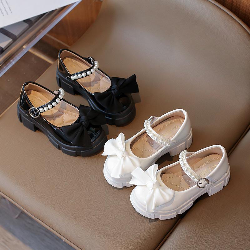 Black leather shoes for girls, preppy style, children's single shoes, spring new collection, fashionable princess shoes, non-slip performance shoes