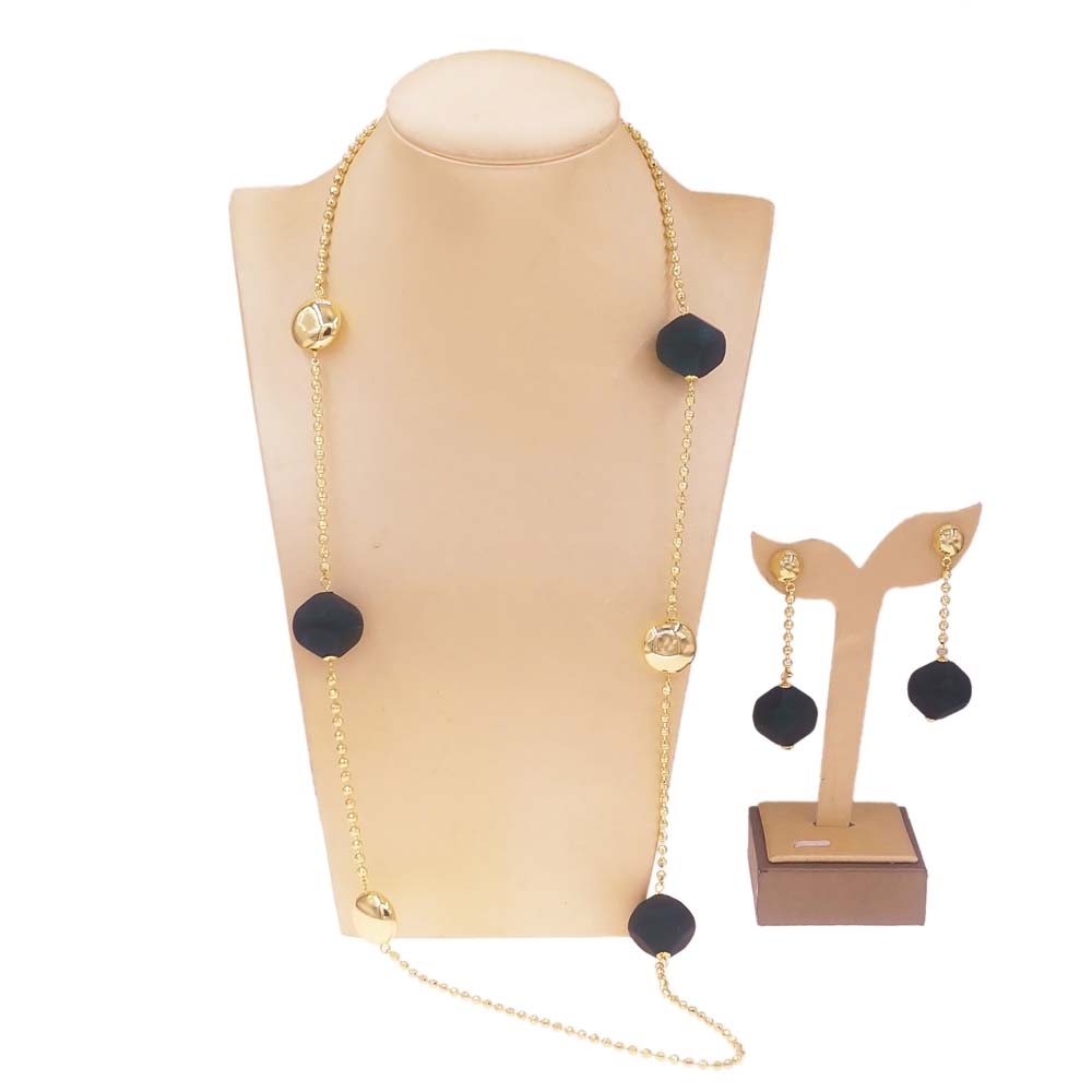 Zhuerrui Hot Selling Gold Jewelry Sets Exquisite Women's Sweater Chain Jewelry Set Simple Bridal Wedding Gifts HV2301120