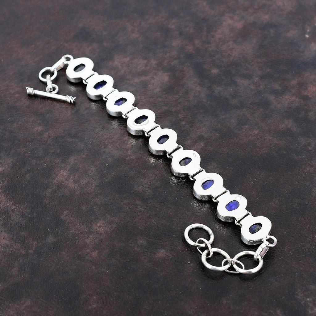 Браслет с граненым синим сапфиром. Изысканные ювелирные изделия. Браслет из стерлингового серебра 925 пробы. Драгоценный камень. Ювелирные изделия ручной работы. Регулируемый браслет-цепочка. Подарок для жены.