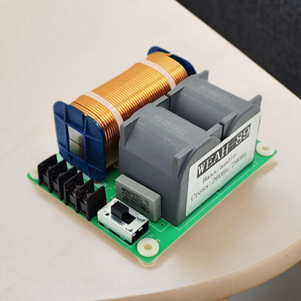 Bass Frequency Distributor 1500W Audio Crossover Filter Crossover Frequency Distributor Divider for Home Theater Car Speakers