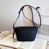 [Тринадцать линий маленьких слитков] Модные женские сумки 2025 лето новые сумки в иностранном стиле универсальный тренд сумки на одно плечо через плечо