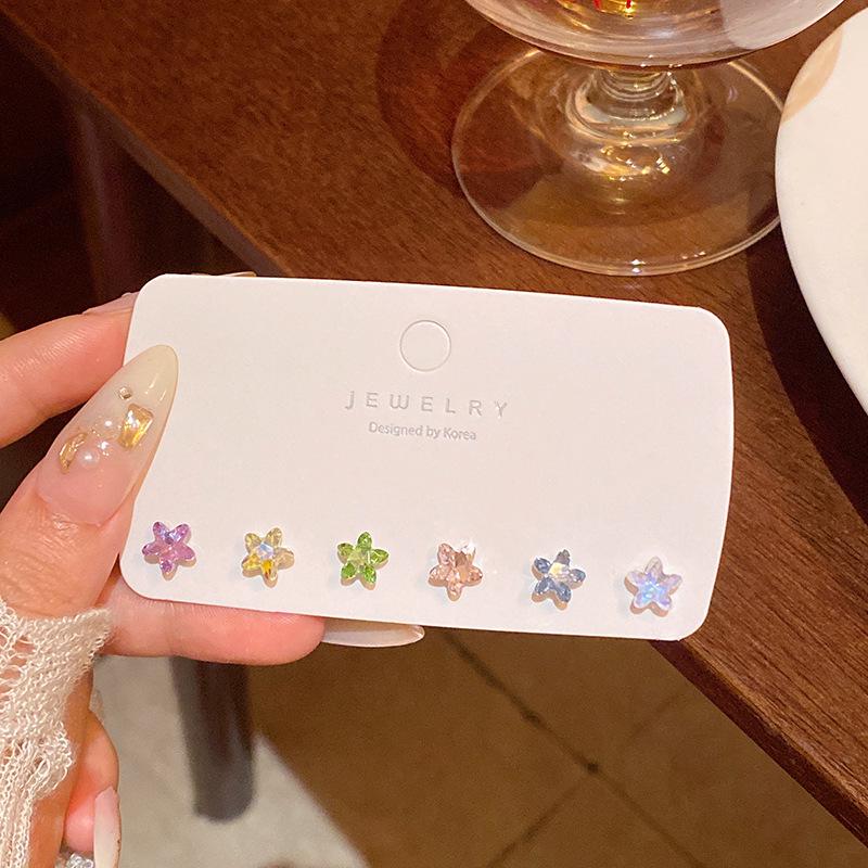 «Набор для пирсинга ушей с жемчугом в корейском стиле»: Маленькие, универсальные серьги для студентов — элегантные и простые ювелирные изделия высокого класса.