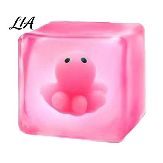 Portable Stress Cube Toy Glow-in-the-Dark Toy, Relief Squeeze Sensory Clear with Luminous Sea Animal Inside Adults Toys