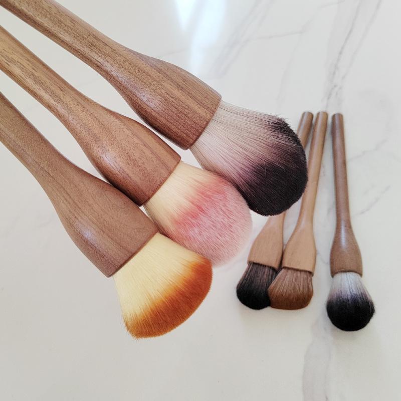 Мягкая кисть для пудры, пламенные румяна, кисть для тонального крема, кисть для макияжа из орехового дерева, кисть для тонального крема, кисть для рассыпчатой ​​пудры, кисть для теней.