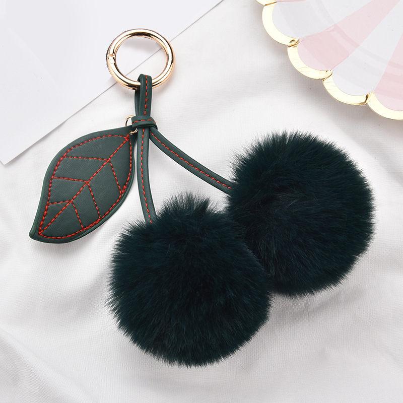 Fashion New Cute Fluffy Artificial Rabbit Fur Ball Pompom Leaf Keychain Cherry Key Chain Handbag Pendant Car Key Chain Ring