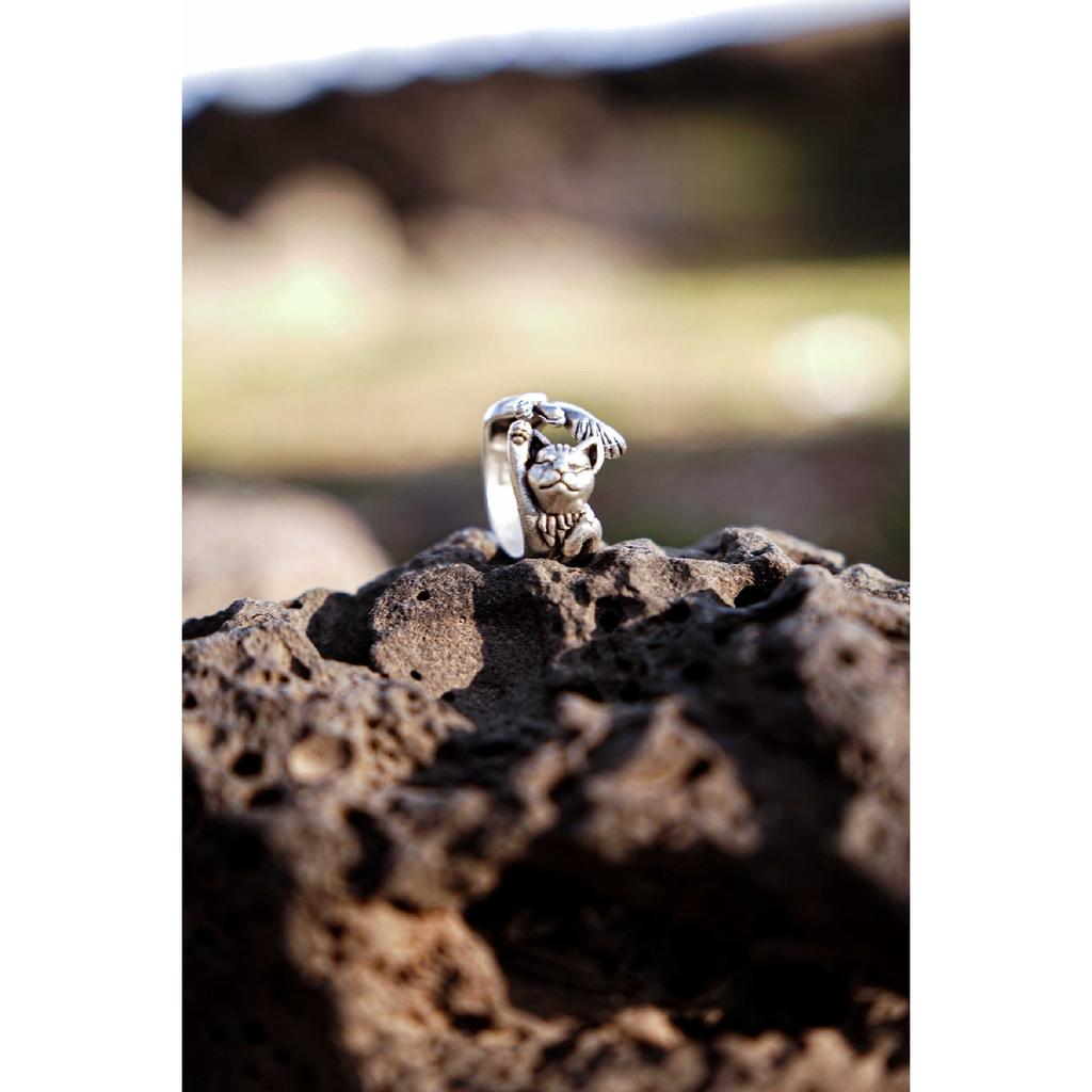Антикварное посеребренное регулируемое кольцо в форме спящего счастливого кота