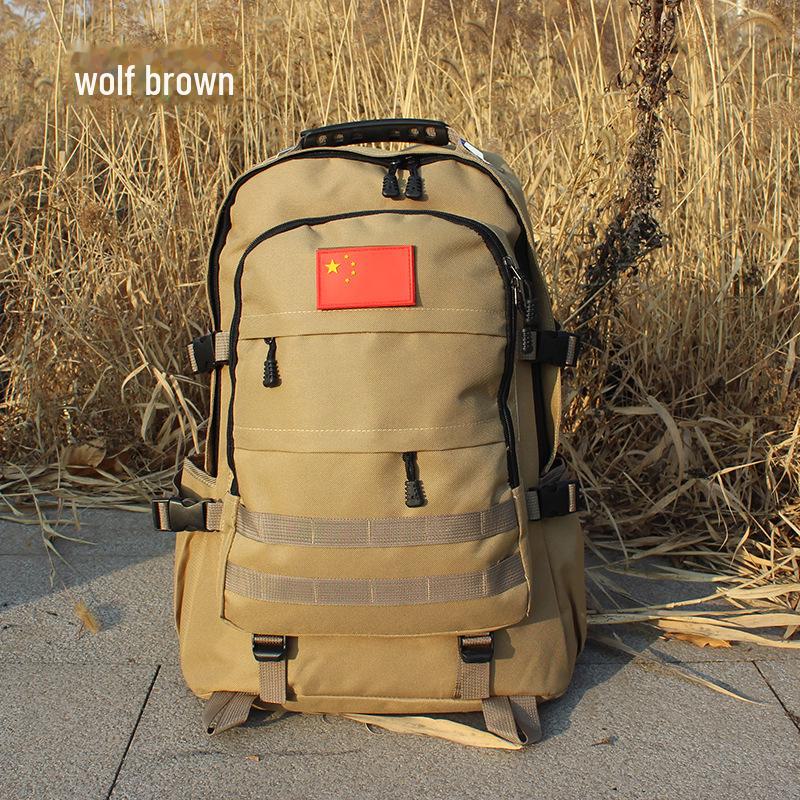 Камуфляжный рюкзак: Уличный стиль милитари для путешествий, летнего лагеря и групповых мероприятий