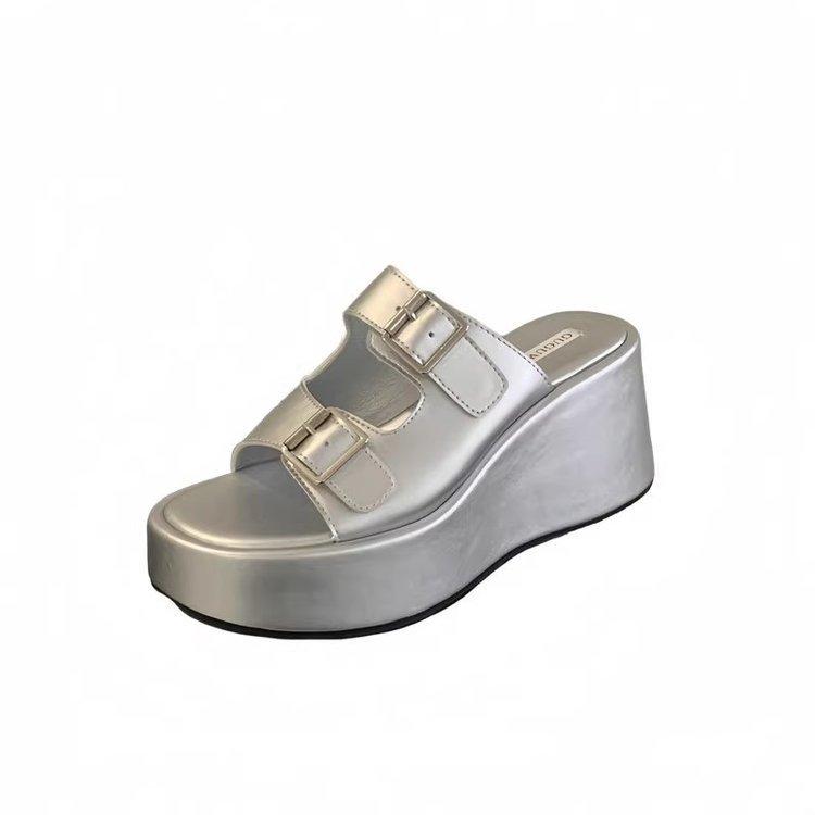 2025 Небольшие мужские туфли на очень высоком каблуке, женские летние туфли с пряжкой на ремне, низкие сандалии с наклонным каблуком и толстой подошвой, односложные тапочки