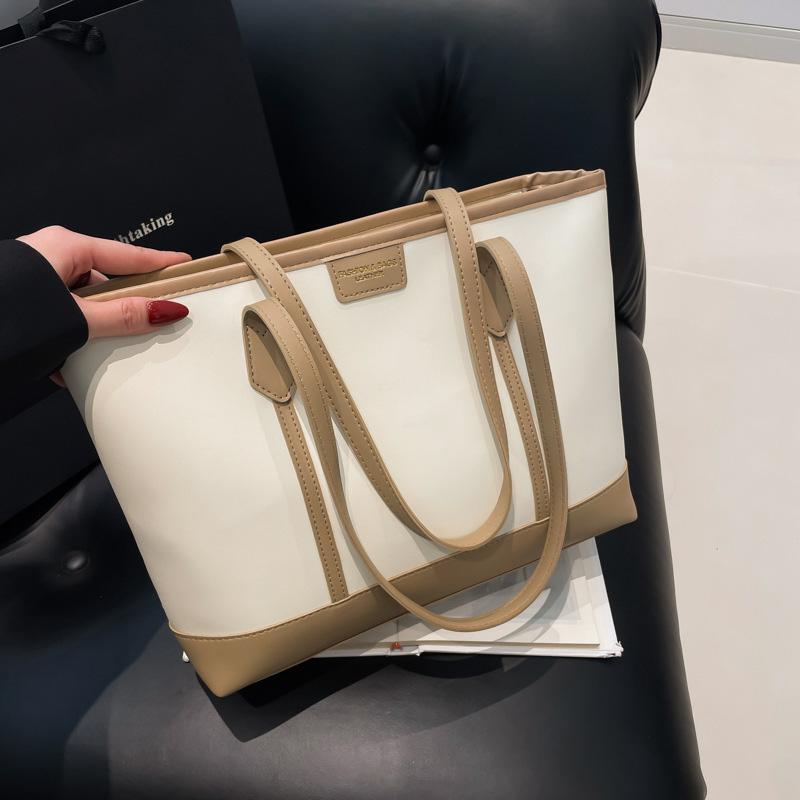 Large Capacity Casual Tote Bags For Women Designer Versatile Commuting Shoulder Bag For Daily Used